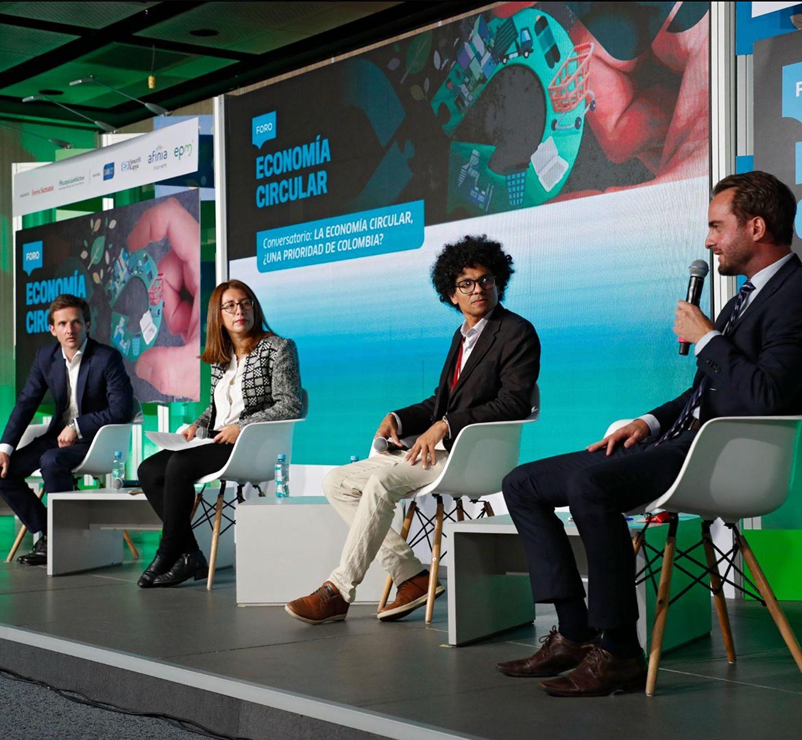 imagen foro hibrido ejemplo