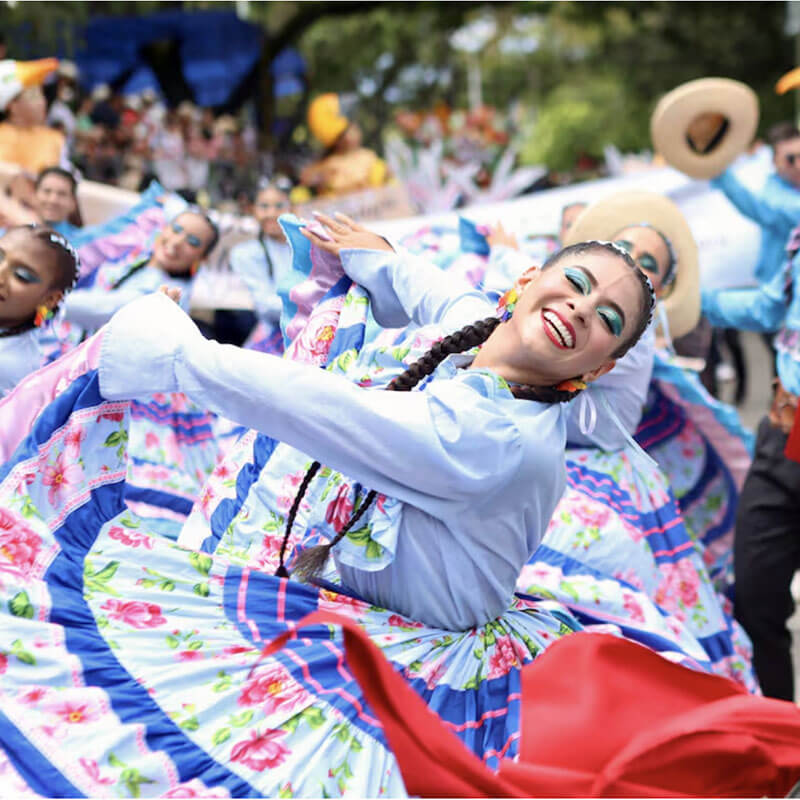 Ferias y fiestas: cuando Colombia celebra, la economía se mueve