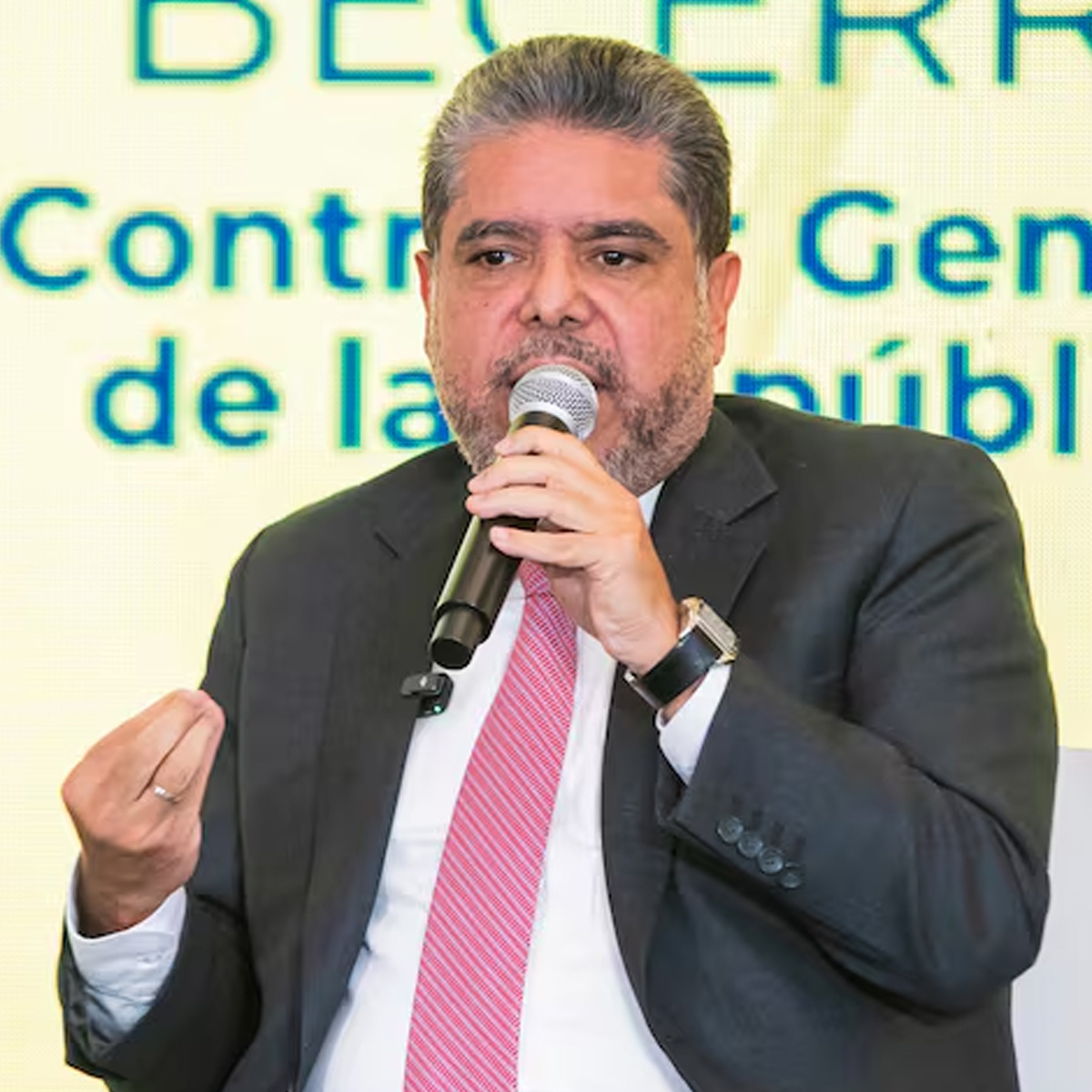 Carlos Hernán Rodríguez